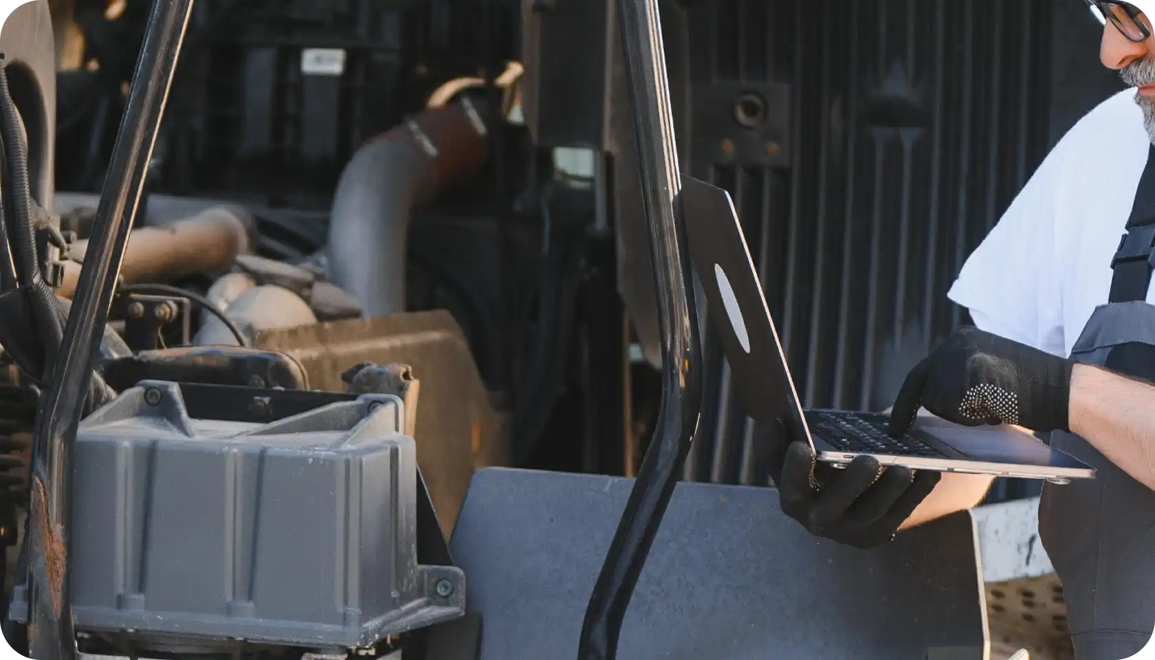 the solution Secure data flow with full control the solution Secure data flow with full control